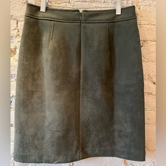 Loft Faux Suede Forest Green Straight Skirt, Size 4 - Picture 2 of 4